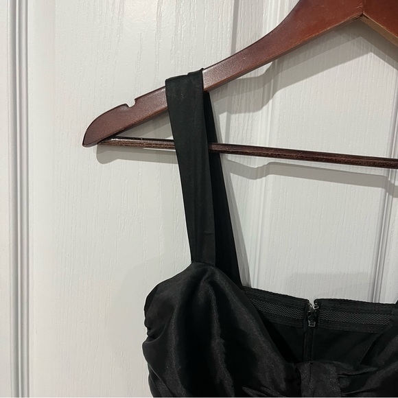 Le Chateau black dress size small - Picture 4 of 10